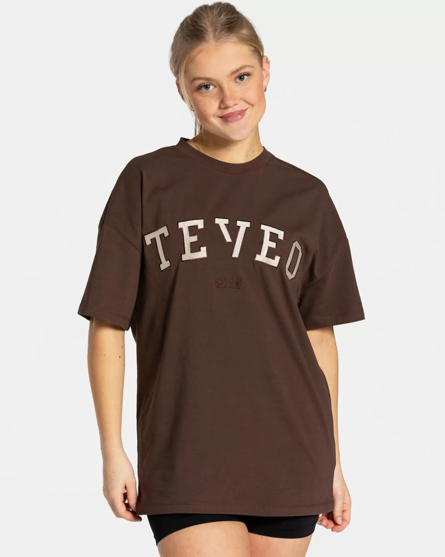 TEVEO T-Shirts>College Oversized T-Shirt " " Dunkelbraun