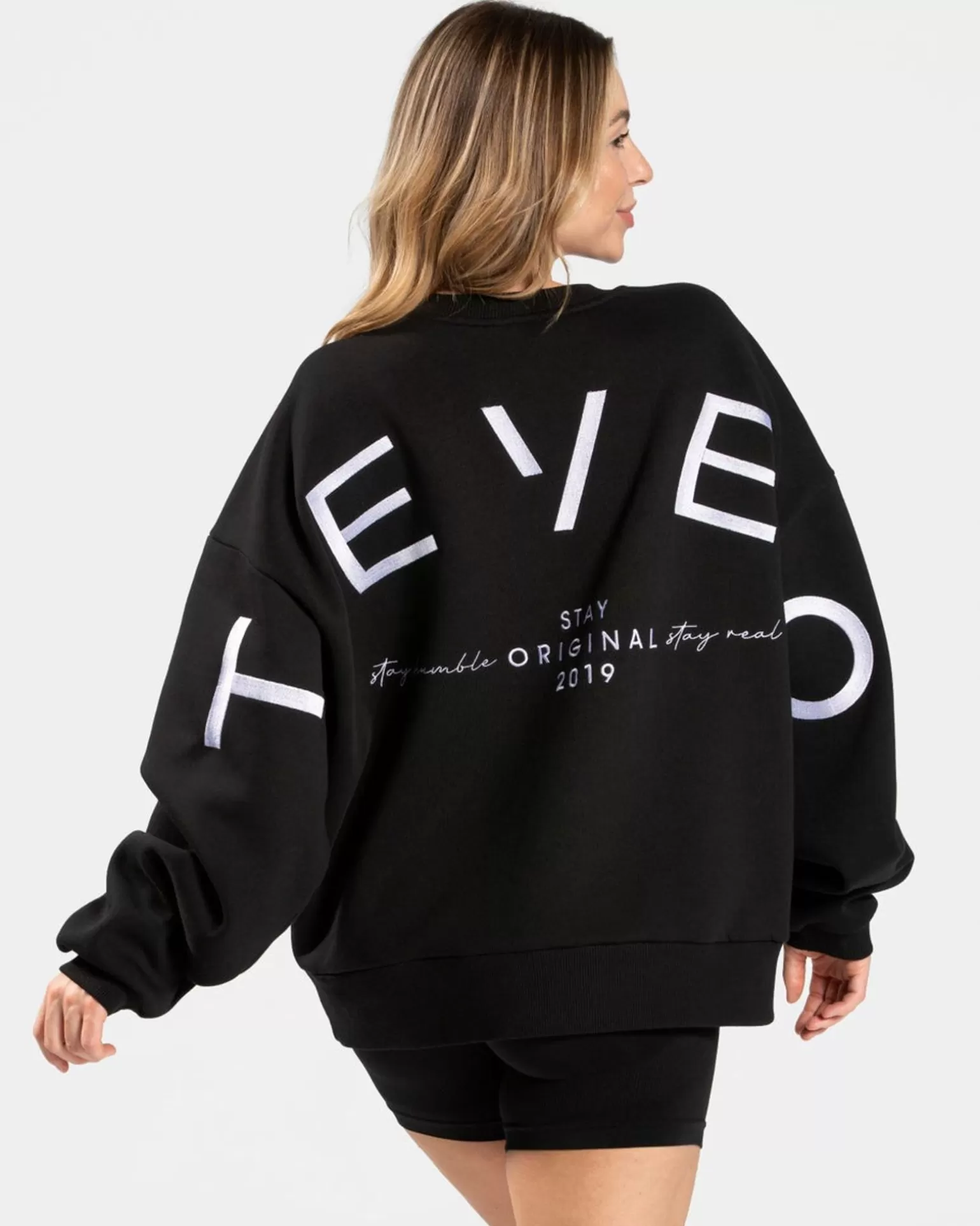 TEVEO Hoodies & Jacken>Signature Oversized Sweater " " Schwarz