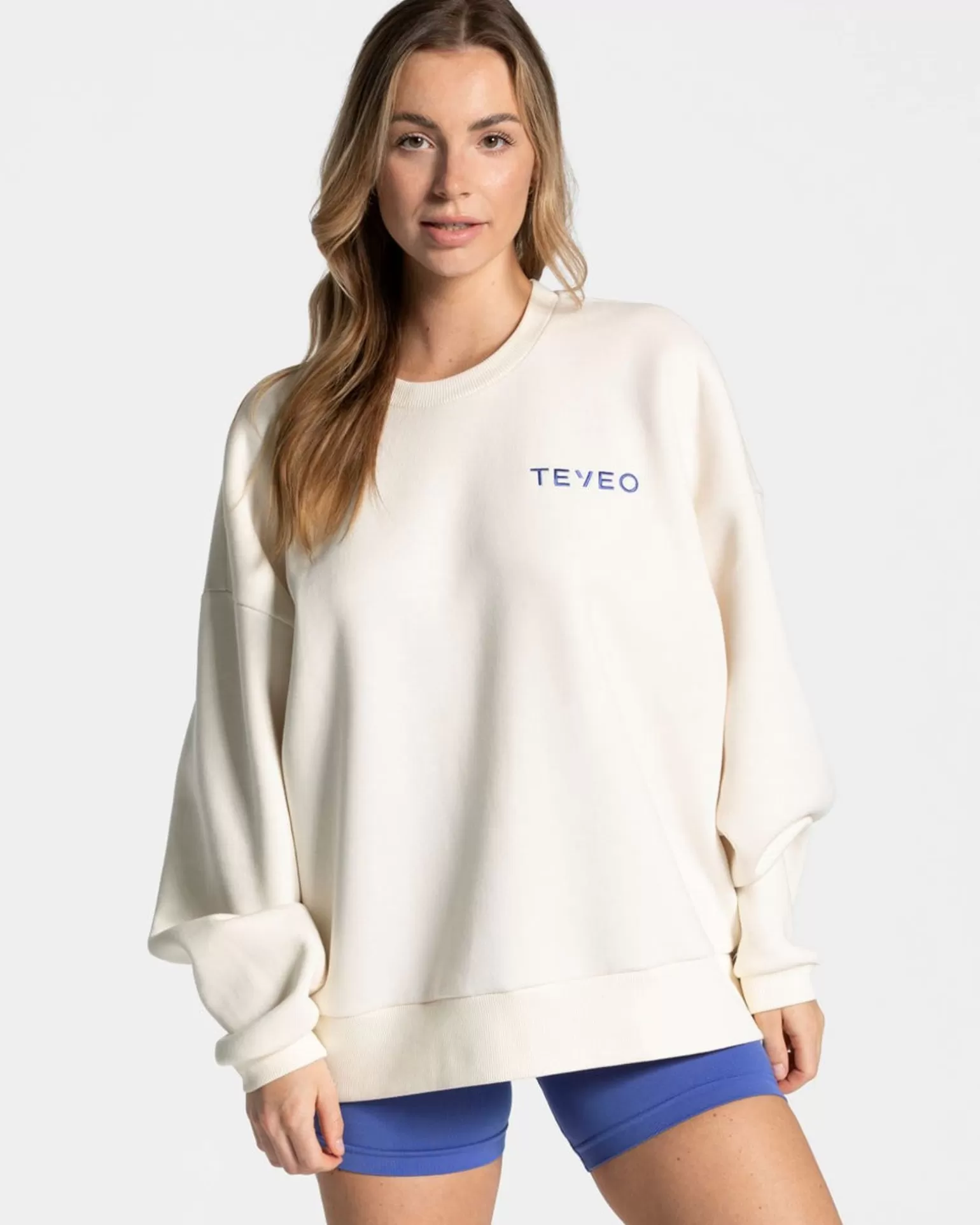 TEVEO Hoodies & Jacken>Signature Oversized Sweater " " Off White