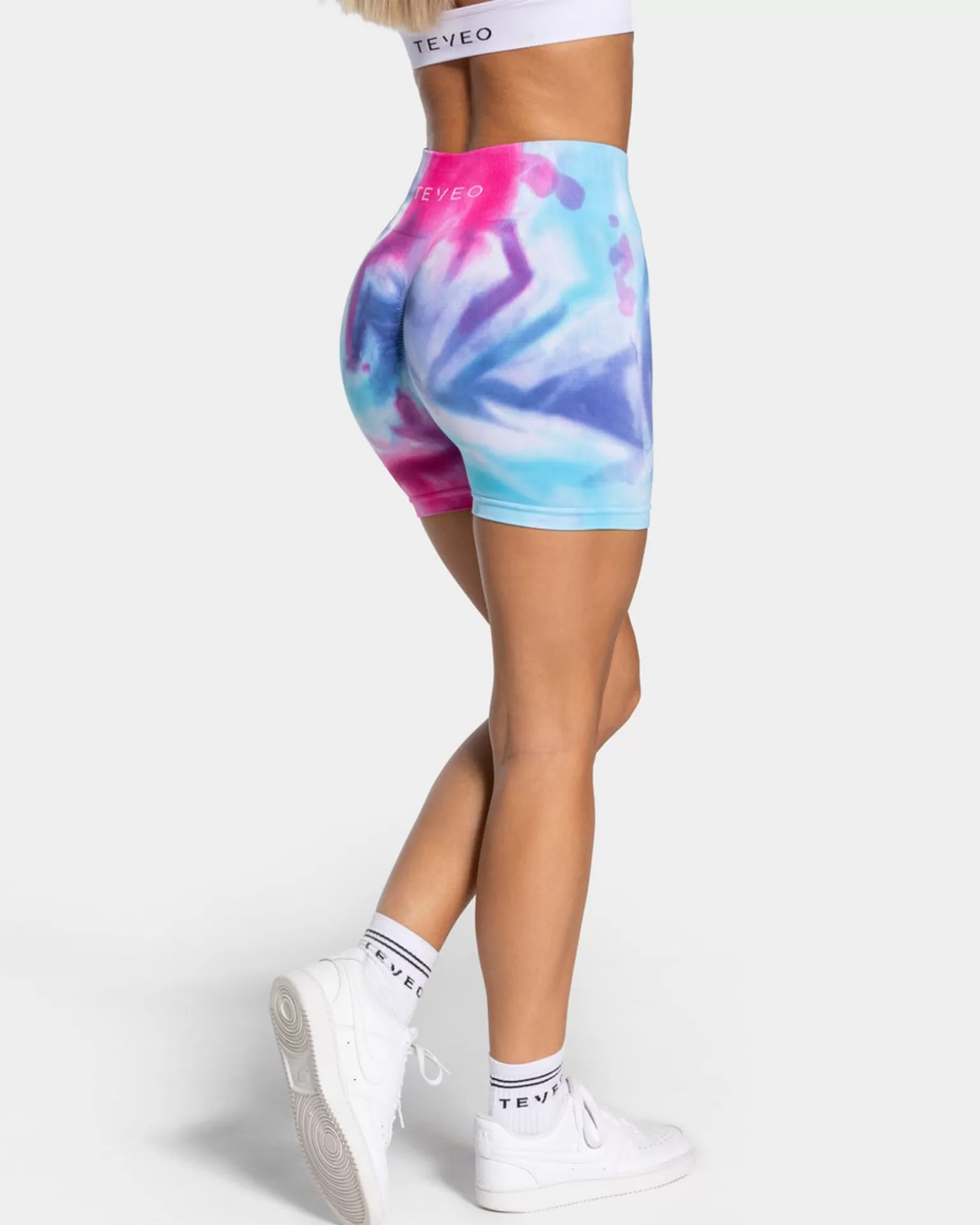 TEVEO Shorts>Tie Dye Scrunch Short " " Cold