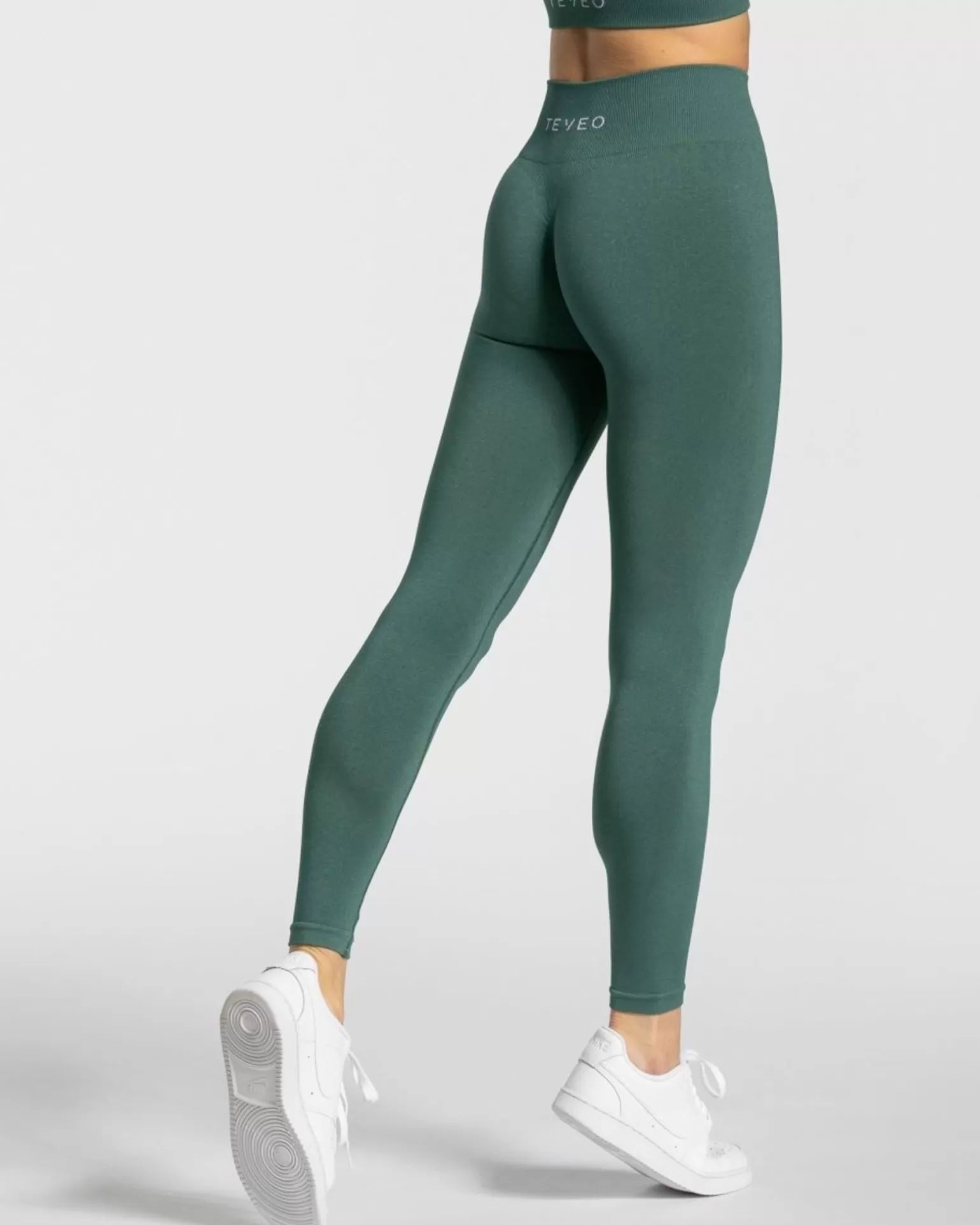 TEVEO Leggings & Hosen>Timeless Scrunch Leggings " " Dunkelgrun